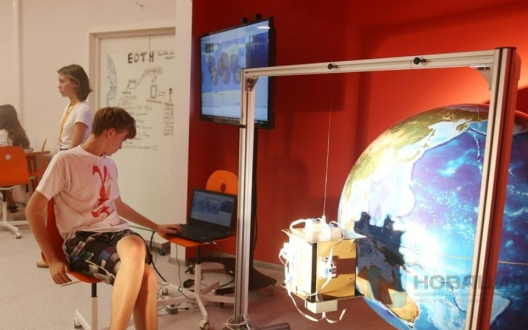 Комплекс имитаторов космической среды Терра